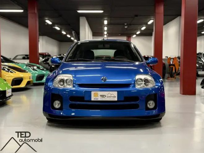 Renault Clio V6 Phase 1  de 2002