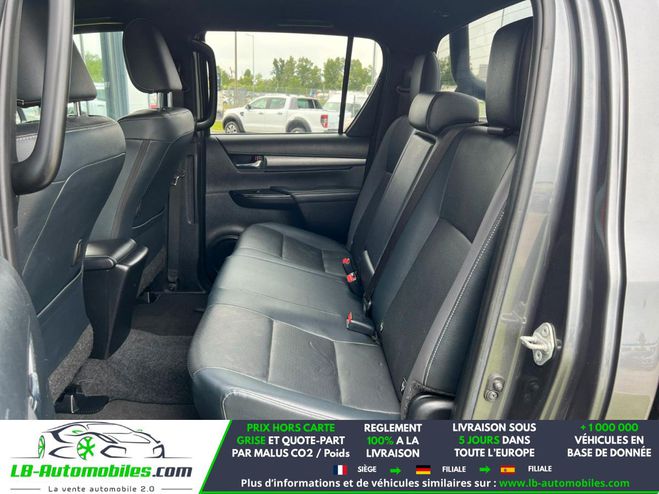 Toyota Hilux 2.8 D-4D 4x4 Double Gris de 2021