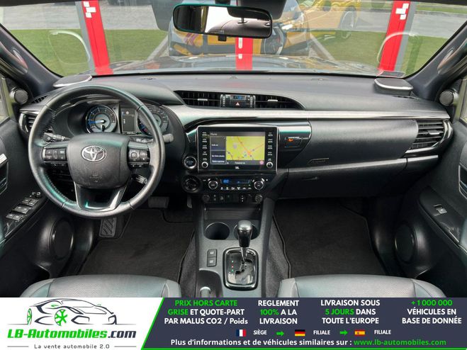 Toyota Hilux 2.8 D-4D 4x4 Double Gris de 2021