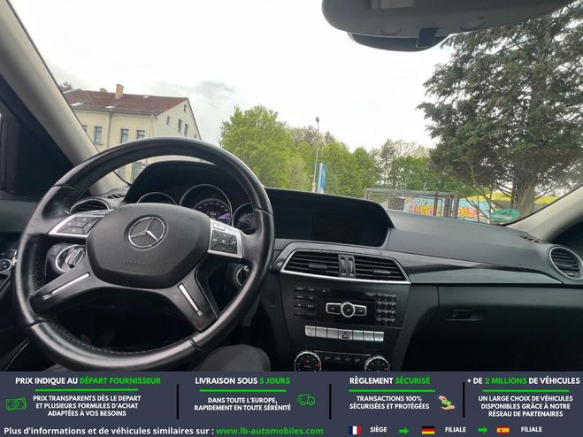 Mercedes Classe C 180 Rouge de 2014