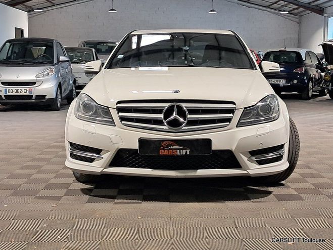 Mercedes Classe C 220 CDI - AVANTGARDE EXECUTIVE PACK AMG  de 2012