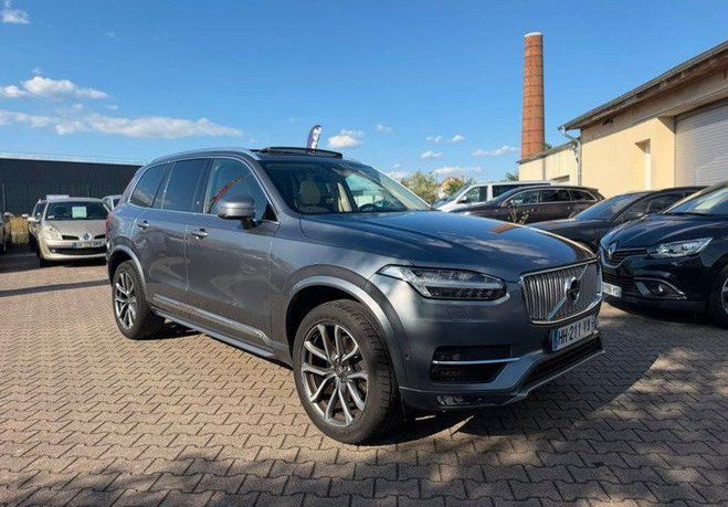Volvo XC90 de 2018, SUV haut gamme alliant confort, Gris de 2018
