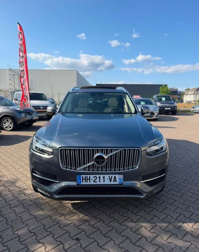Volvo XC90 de 2018, SUV haut gamme alliant confort, Gris de 2018