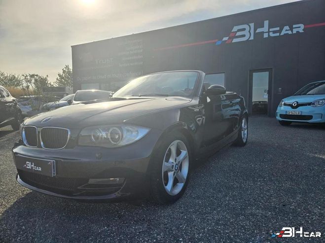 BMW Serie 1 CABRIOLET 3.0 125 I 220 LUXE BVA Noir de 2010