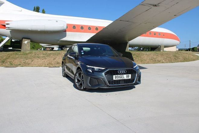 Audi A3 Sportback 35 TFSI 150CH MILD HYBRID S LI Gris de 2021
