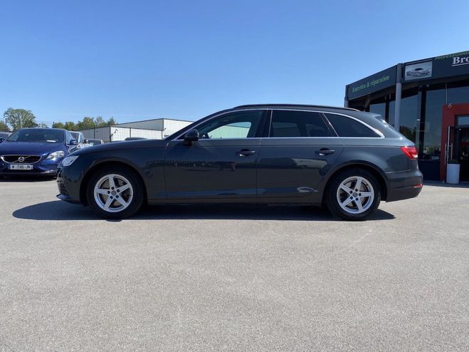 Audi A4 AVANT 2.0 TDI 150 Ch business line ultra Gris de 2017