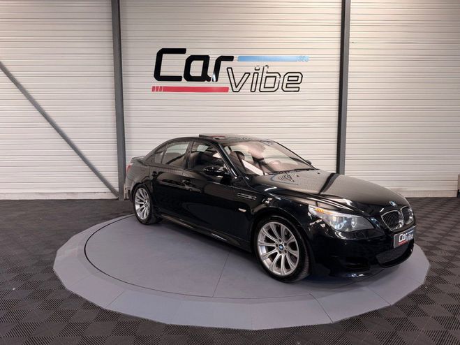 BMW M5 E60 V10 - SIEGES CHAUFFANTS AV/AR - AV E Noir de 2005