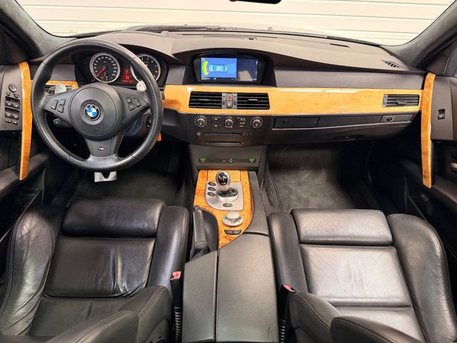 BMW M5 E60 V10 - SIEGES CHAUFFANTS AV/AR - AV E Noir de 2005