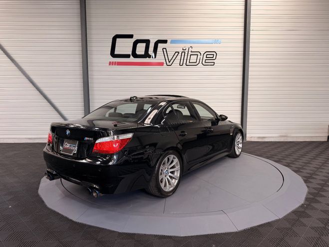 BMW M5 E60 V10 - SIEGES CHAUFFANTS AV/AR - AV E Noir de 2005