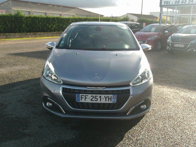 Peugeot 208 PureTech 82ch S&S BVM5 Allure * Gris Clair de 2019