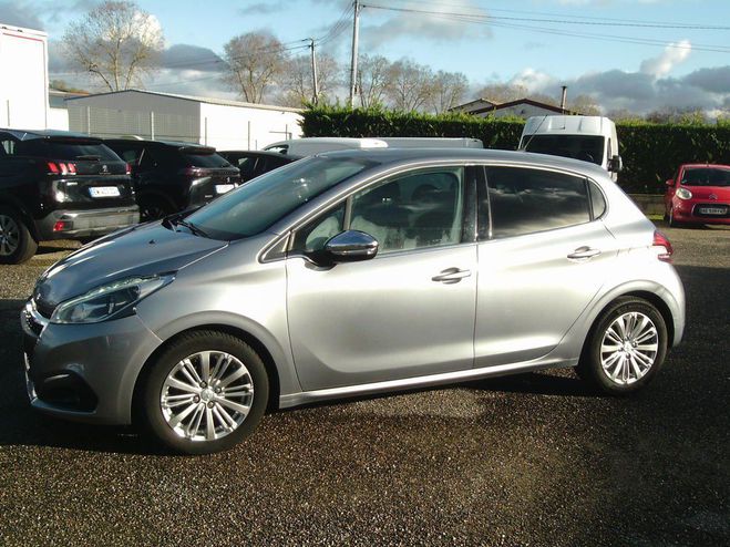 Peugeot 208 PureTech 82ch S&S BVM5 Allure * Gris Clair de 2019