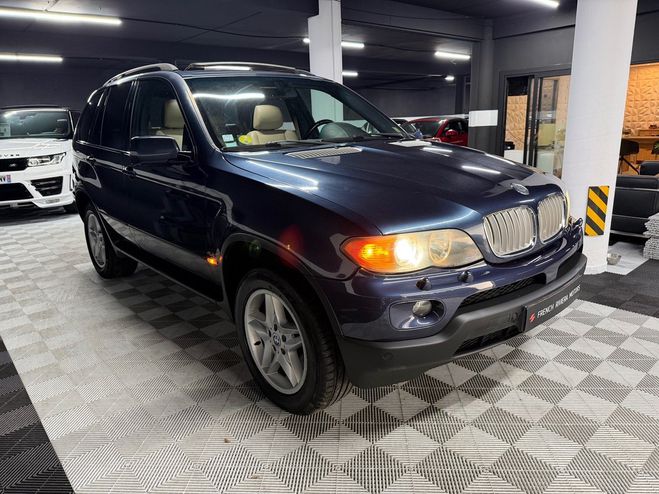 BMW X5 ( E53 ) - 4.4i - BVA - Toit ouvrant - Cu Bleu Marine de 2005