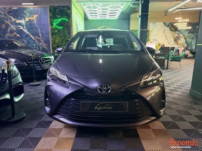 Toyota Yaris 1.5 VVTI 110 cv ULTIMATE CVT BVA I CAMER Gris de 2020