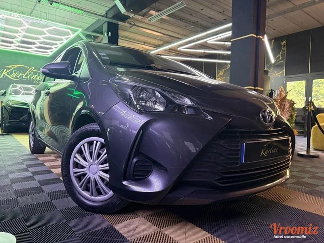 Toyota Yaris 1.5 VVTI 110 cv ULTIMATE CVT BVA I CAMER Gris de 2020