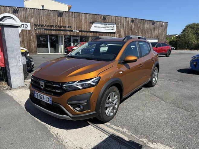 Dacia Sandero 1.0 TCe - 90 Stepway Confort CARPLAY   R ORANGE CLAIR de 2021
