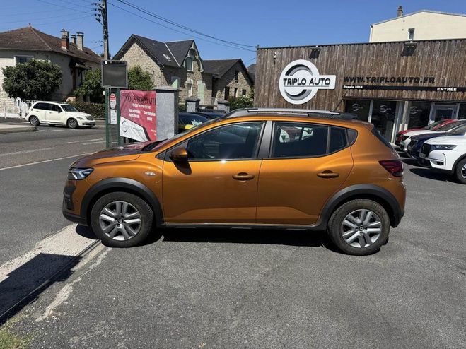 Dacia Sandero 1.0 TCe - 90 Stepway Confort CARPLAY   R ORANGE CLAIR de 2021