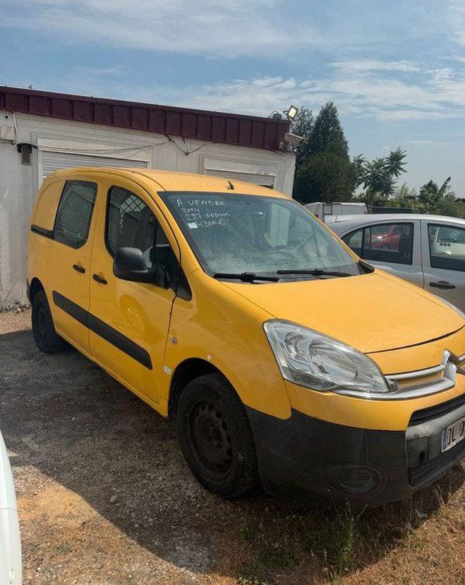 Citroen Berlingo II 1.6 HDi 75 ch Jaune de 2014