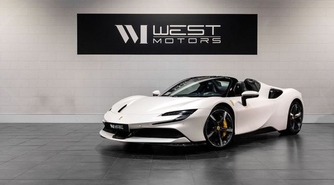 Ferrari SF90 Spider V8 4.0 1000 ? 1�MAIN FRAN�AISE Ca Blanc de 2023