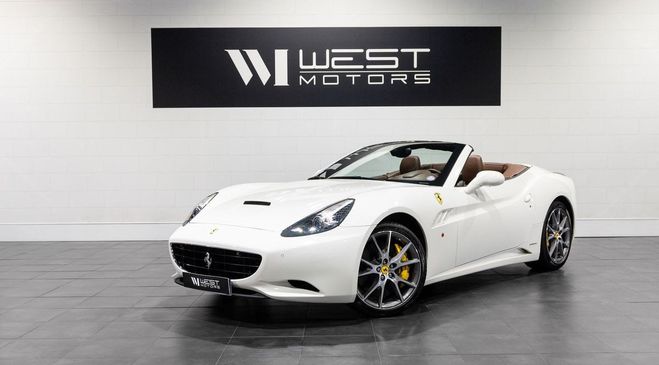 Ferrari California 30 4.3 V8 490 ? Fran�aise Magneride Si�g Blanc de 2012