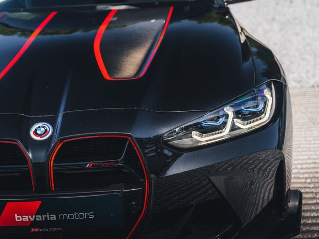 BMW M4 CSL - G82 / Black Sapphire / Carbon / Be Black Sapphire Metallic de 2022