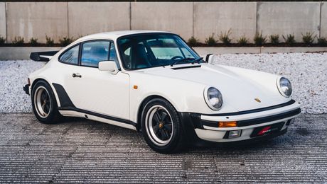 Porsche 911 930 Turbo 3.3 - Grand Prix White / Heate 1987 d'occasion a Harelbeke (85)