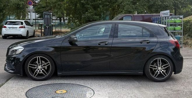 Mercedes Classe A 200 D FASCINATION PACK AMG Noir de 2016