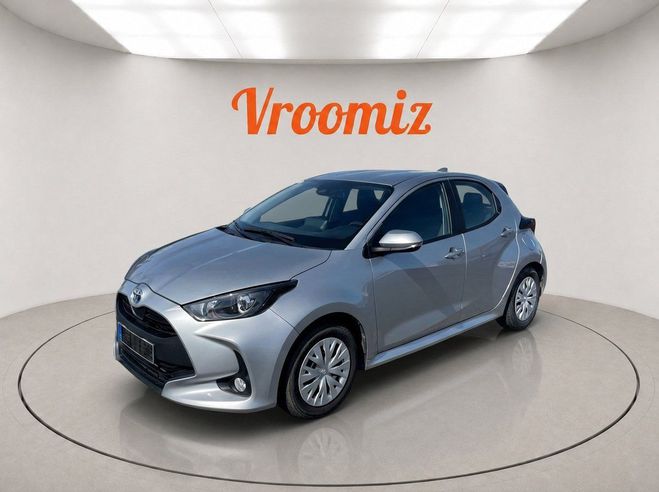Toyota Yaris 1.5 116 cv hybride garantie 12 mois Gris de 2022