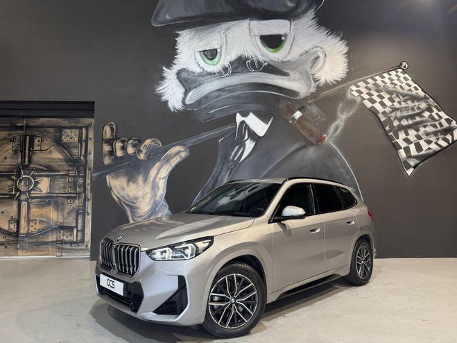 BMW X1 (3) xDrive23i M Sport DKG7 1ere Main ATT Gris Clair de 2023