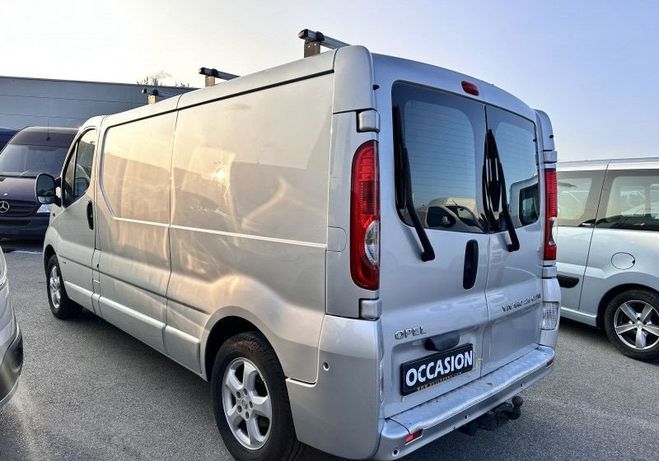 Opel Vivaro FG F2900 M2 CDTI145 PACK CLIM Gris de 2011