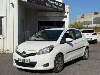  Voir d&eacute;tails -Toyota Yaris 100 VVT-I DYNAMIC 3P &agrave;  La Garde (83)