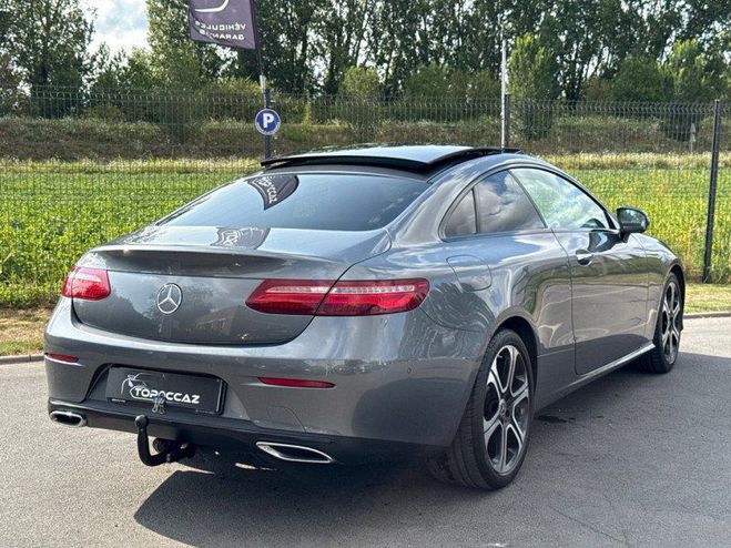 Mercedes Classe E COUPE 220 D 194CH SPORTLINE 4MATIC 9G-TR GRIS de 2017