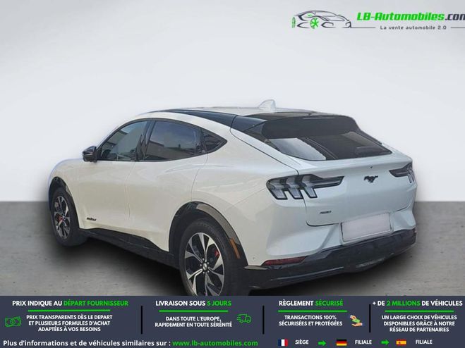 Ford Mustang 99 kWh 351 ch AWD Blanc M�tallique de 2023