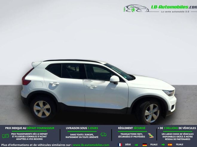 Volvo XC40 T2 129 ch BVM Blanc de 2021