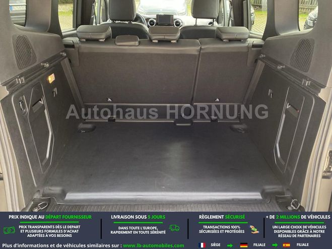 Mercedes Classe T 180 BVM Noir M�tallique de 2023