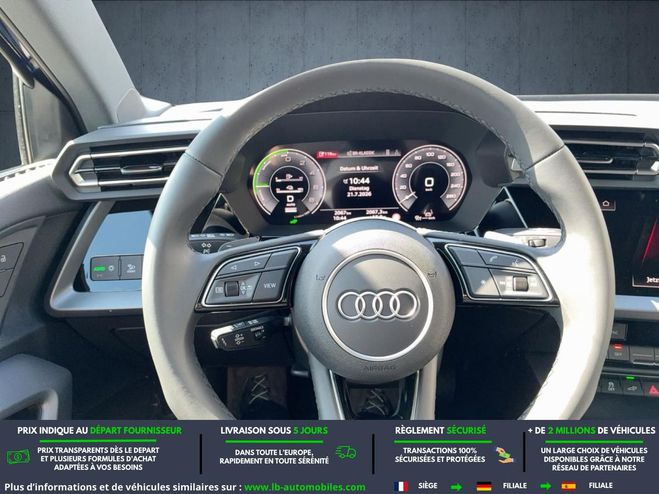 Audi A3 35 TFSI Mild Hybrid 150 BVA Bleu M�tallique de 2026