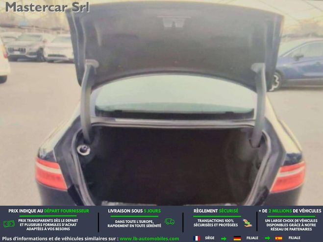 Jaguar XE 180 ch BVA Bleu M�tallique de 2016