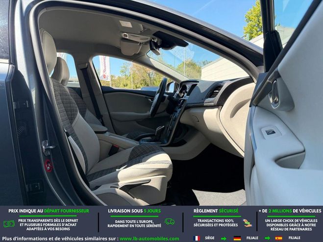 Volvo V40 T2 122 BVA Gris M�tallique de 2016