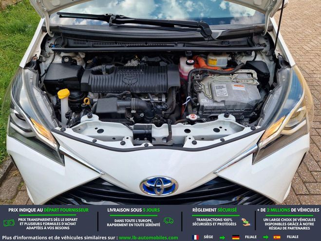 Toyota Yaris HYBRIDE 100ch Blanc de 2018