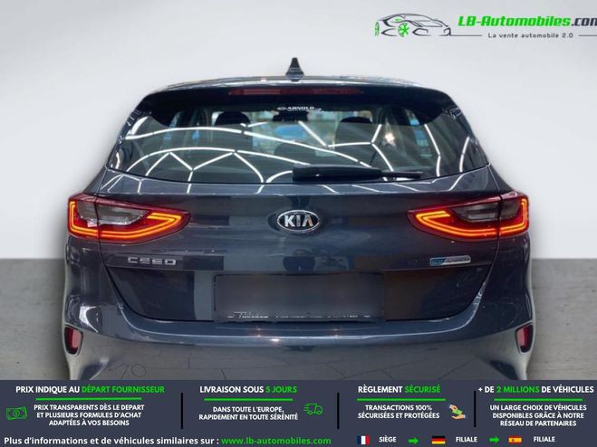 Kia Ceed 1.6 CRDi 136 ch BVA Gris M�tallique de 2021