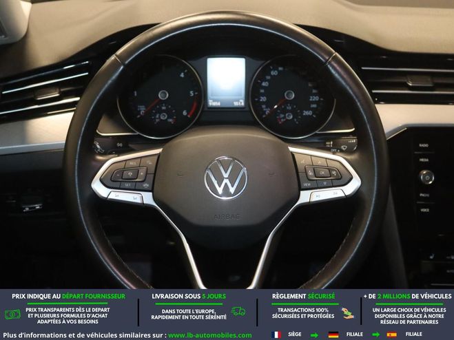 Volkswagen Passat 2.0 TDI 150 BVA Gris M�tallique de 2024