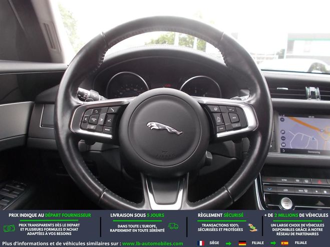 Jaguar XF 240 ch BVA AWD Gris M�tallique de 2018