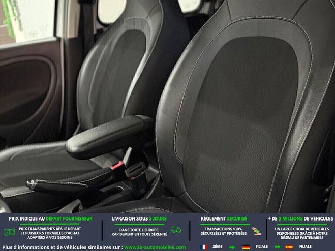 Smart Forfour 0.9 109 ch  BVA Blanc de 2018