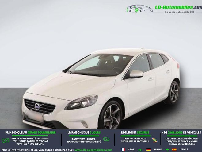 Volvo V40 D2 120 BVA Blanc M�tallique de 2015