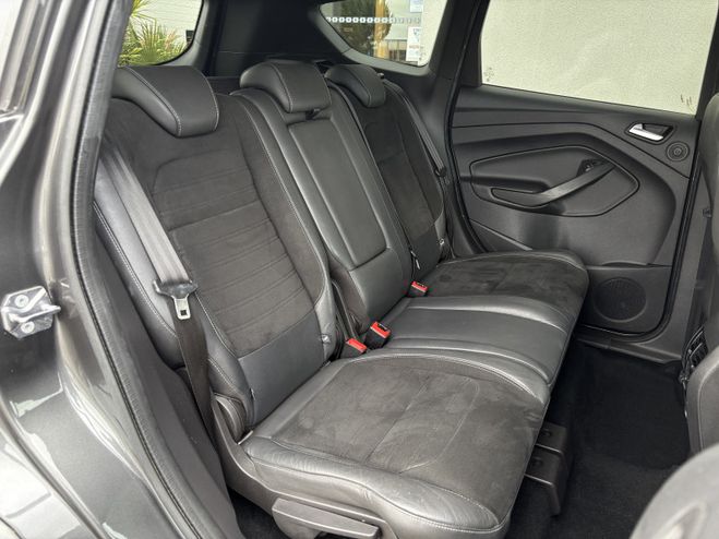 Ford Kuga 2.0 TDCI 150 CH STOP&START ST-LINE 4X2 GRIS F de 2017