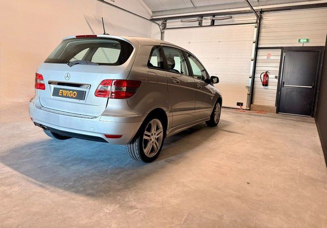 Mercedes Classe B 1.5 180 cdi 110 pack sport Gris de 2010