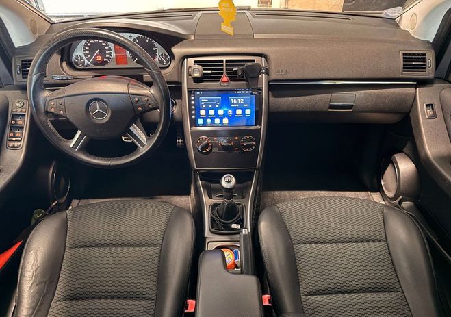 Mercedes Classe B 1.5 180 cdi 110 pack sport Gris de 2010