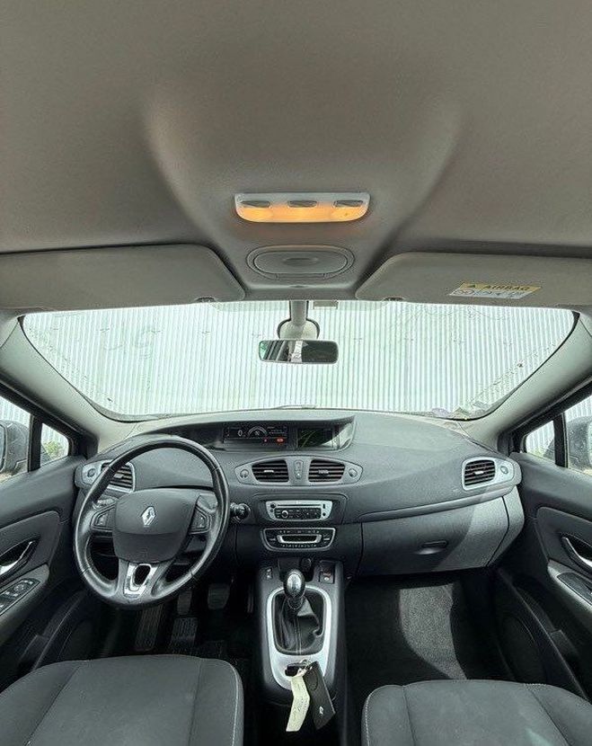 Renault Grand Scenic tce 130 7 places limited Noir de 2016