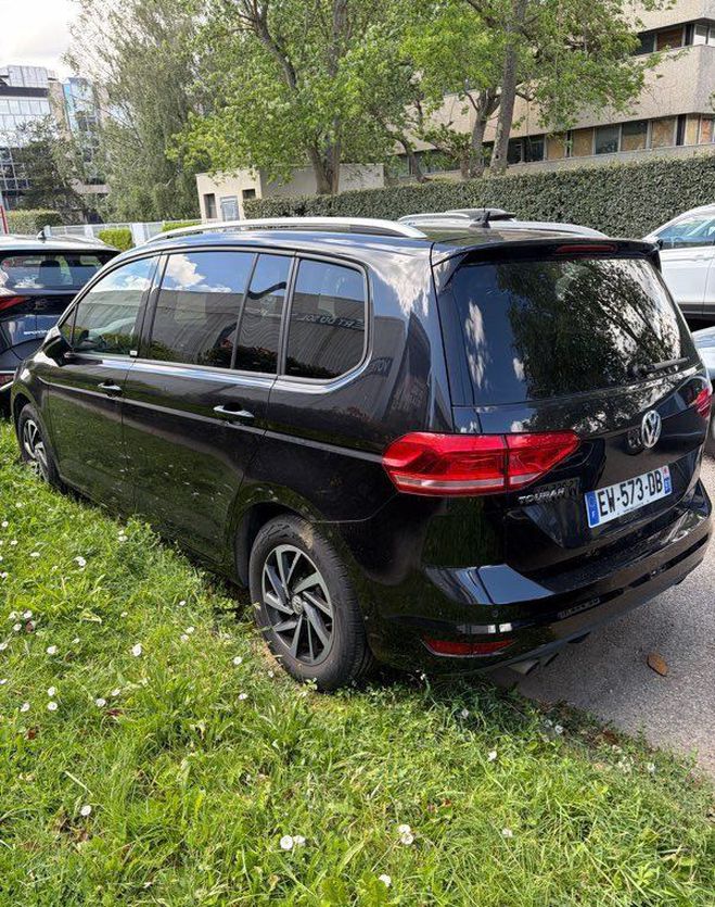 Volkswagen Touran 7 places 1.4 tsi 150 Connect 1er main ca Noir de 2018