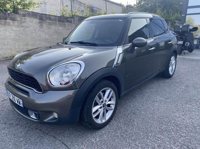 Mini Countryman 1.6i - 184 - BVA R60 BERLINE Cooper S PH BEIGE FONCE de 2011