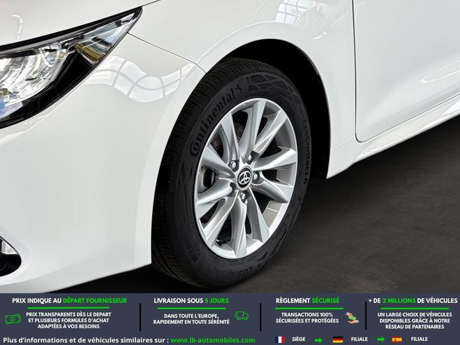 Toyota Corolla Hybride 140ch BVA Blanc de 2025